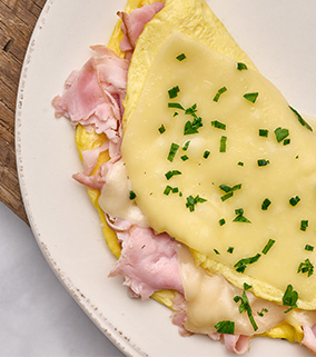 Ham & Gruyere Cheese Omelet | First Watch